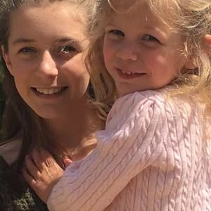 Meet your Posher, Dina